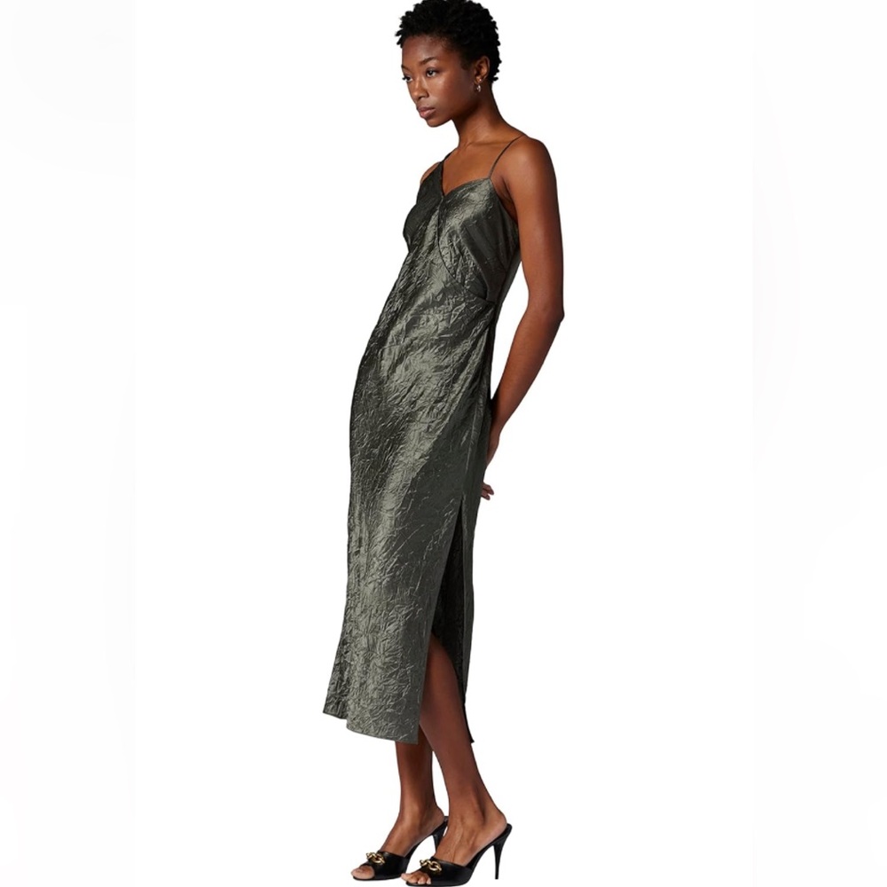 Equipment Dress